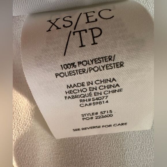 Cabi Oversized Women's Top Size XS White V Neck - Picture 6 of 8